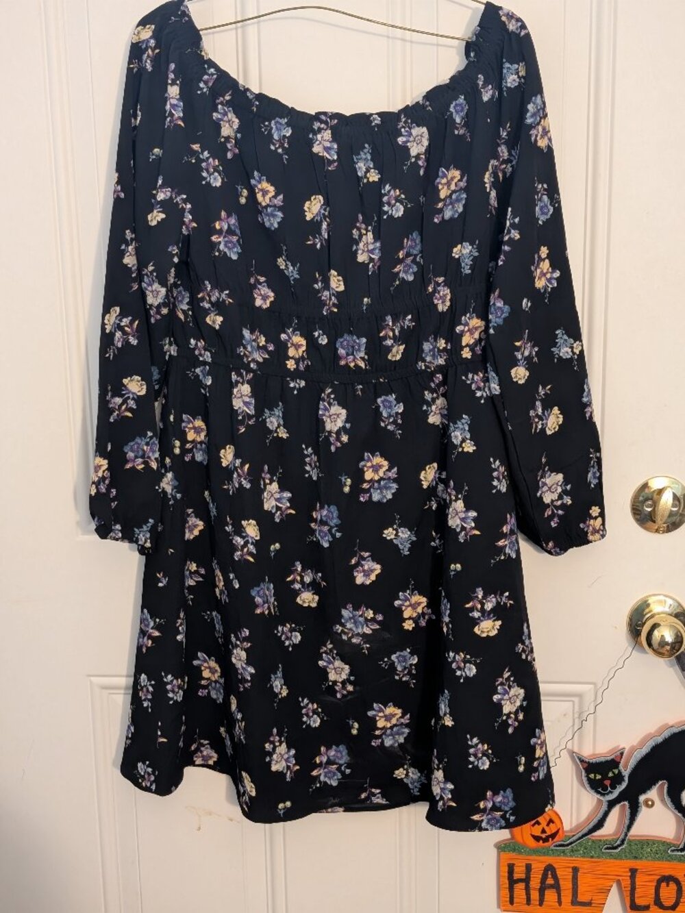 H&M floral mini dress size medium NWOT